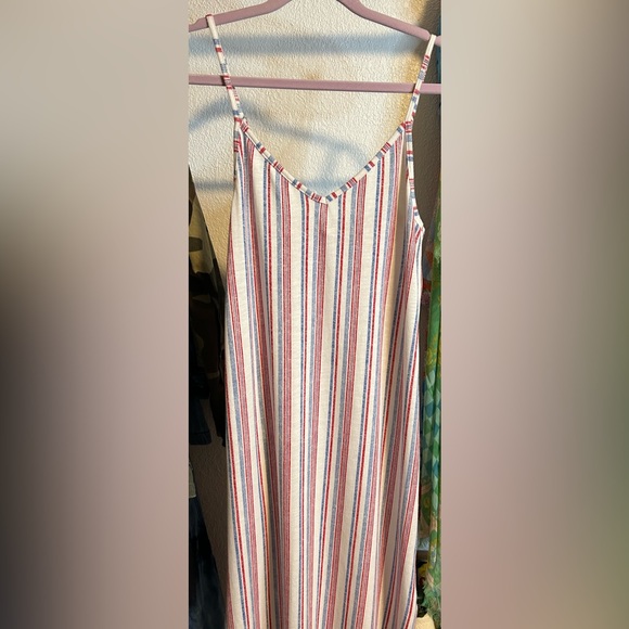 Roxy beach stripe midi dress 4th of July!! - Picture 6 of 13